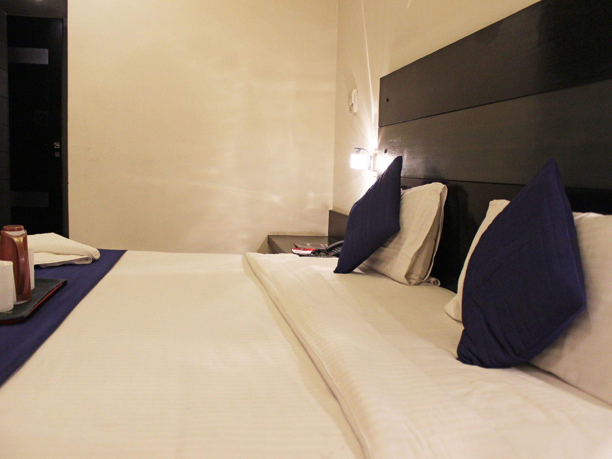 Oyo 605 Hotel Camria Gurgaon Dış mekan fotoğraf